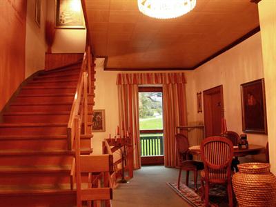 фото отеля Land-gut-Hotel Radnighof