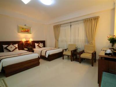 фото отеля Lan Lan Hotel 2