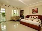 фото отеля Lan Lan Hotel 2