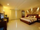 фото отеля Lan Lan Hotel 2