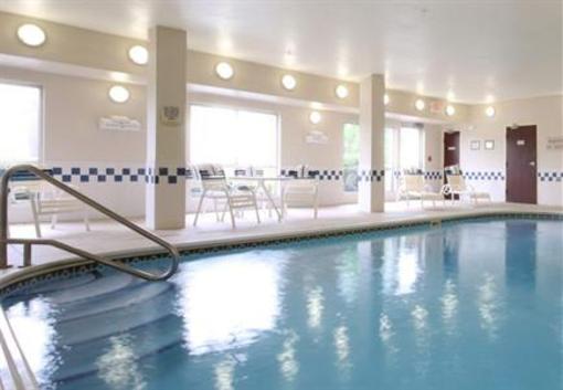 фото отеля Scranton Fairfield Inn
