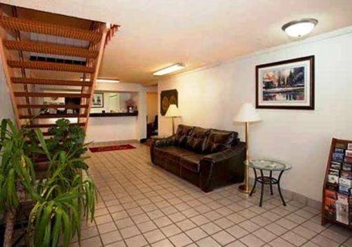фото отеля Econo Lodge Lexington (Nebraska)