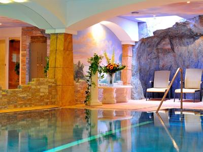 фото отеля Sporthotel Cristall