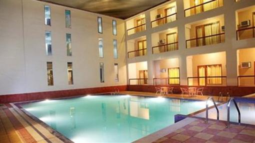 фото отеля Kings Crown Hotel
