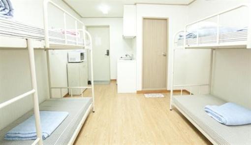 фото отеля Twin Rabbit Hostel