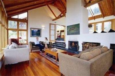 фото отеля Matakauri Lodge Queenstown