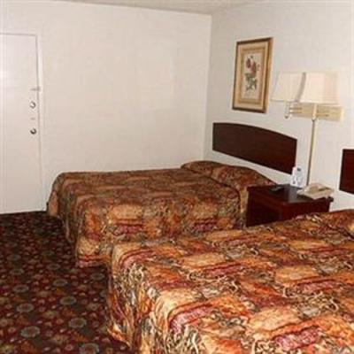 фото отеля Mi Casa Inn & Suites