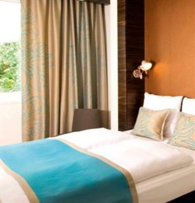 фото отеля Motel One Wiesbaden