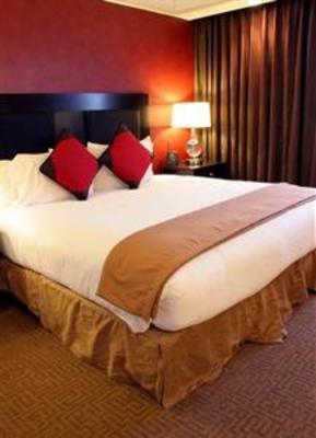 фото отеля Embassy Suites North Shore / Deerfield