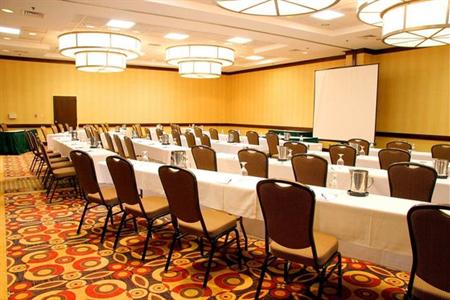 фото отеля Embassy Suites North Shore / Deerfield