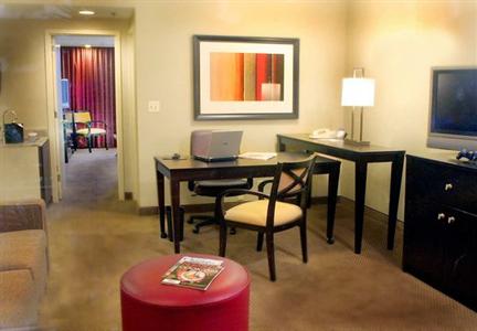 фото отеля Embassy Suites North Shore / Deerfield