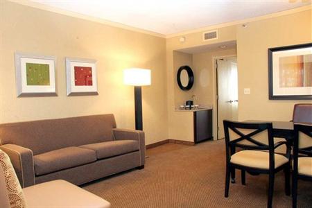 фото отеля Embassy Suites North Shore / Deerfield