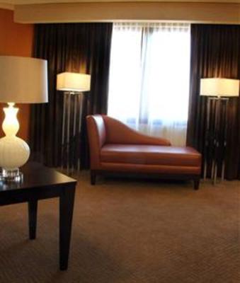 фото отеля Embassy Suites North Shore / Deerfield