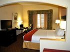 фото отеля Holiday Inn Express Hotel & Suites Blue Ash