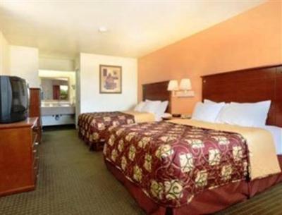 фото отеля Days Inn San Antonio Southeast