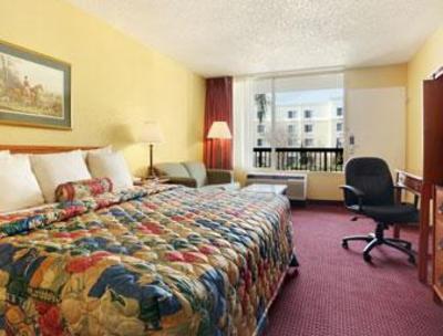 фото отеля Ramada Inn Altamonte Springs