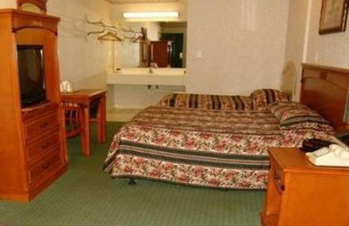 фото отеля Beverly Inn
