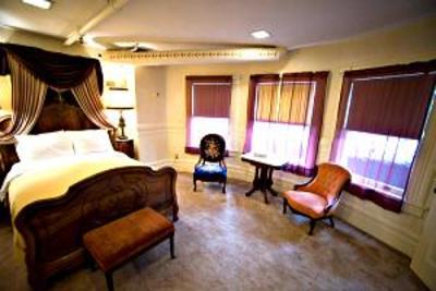 фото отеля Chateau Tivoli Inn San Francisco
