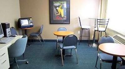 фото отеля AmericInn Hotel & Suites Inver Grove Heights