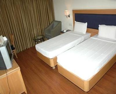 фото отеля Rukmini Riviera Hotel Hyderabad
