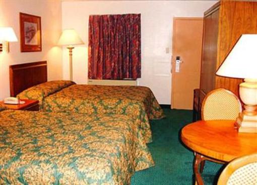 фото отеля Carefree Inn Lackland