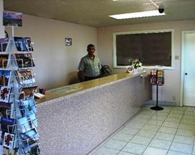 фото отеля Carefree Inn Lackland