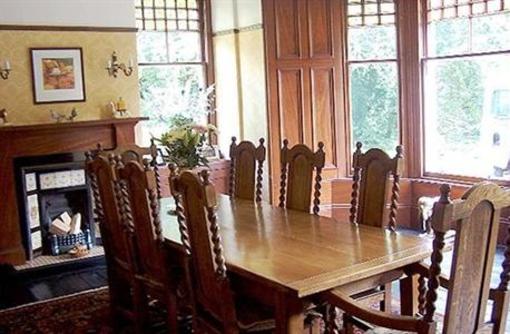 фото отеля Balmuirfield House