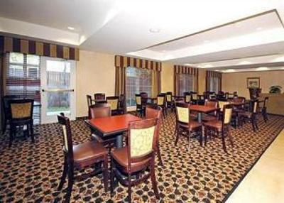 фото отеля St. Johns Suites