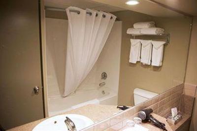 фото отеля Stonebridge Hotel Fort St. John