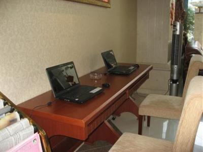 фото отеля White Lion Hotel Ho Chi MInh City