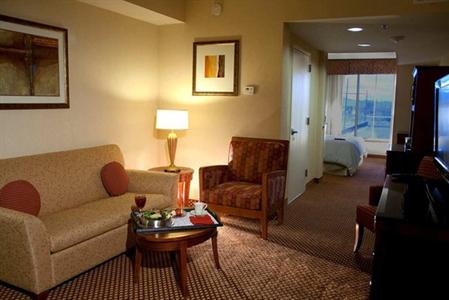 фото отеля Hilton Garden Inn Las Vegas - Strip South