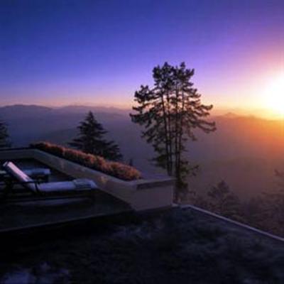 фото отеля Wildflower Hall