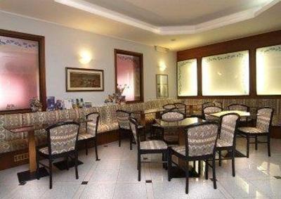 фото отеля Hotel Villa Rosa Nago-Torbole