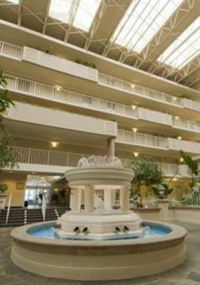 фото отеля Embassy Suites Hotel Atlanta Airport