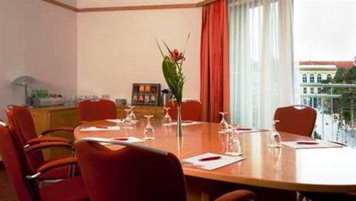 фото отеля Austria Trend Hotel Metropol