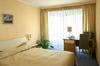 фото отеля Intourist Hotel Zaporozhye