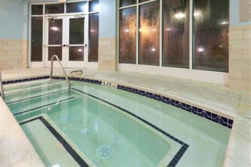 фото отеля Holiday Inn Manahawkin
