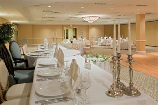 фото отеля Holiday Inn Manahawkin