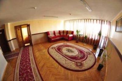 фото отеля Turist Hotel Rovno