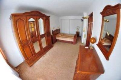 фото отеля Turist Hotel Rovno
