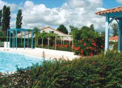 фото отеля Le Clos des Chenes Les Mathes