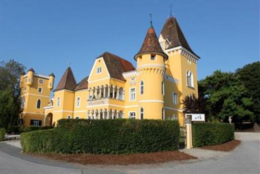 фото отеля Georgi Schloss