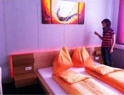 фото отеля Come-In Motel
