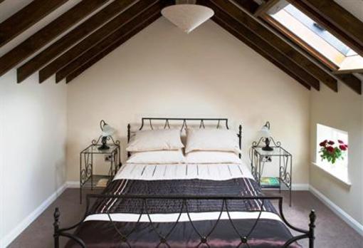 фото отеля Morton House and Stable Block in Masham