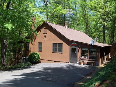 фото отеля Cabin Creekwood