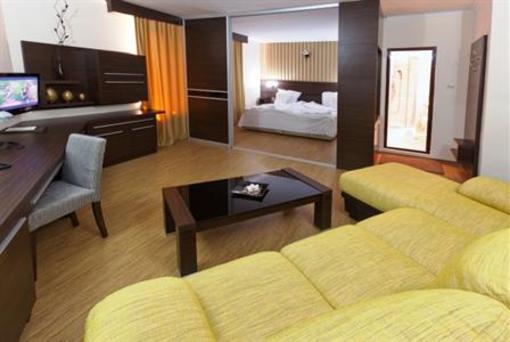фото отеля Family Hotel Spa Hebar