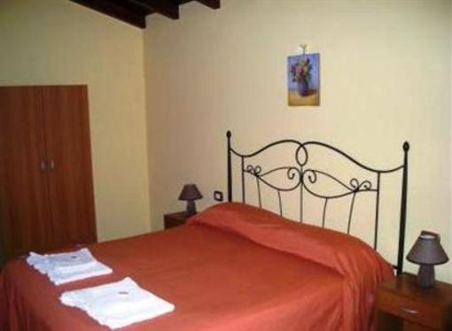 фото отеля Bed & Breakfast Emporium