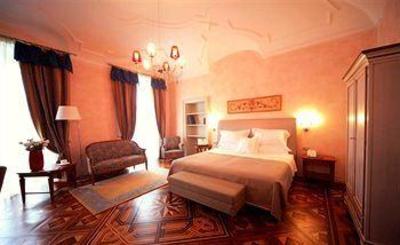 фото отеля Hotel Villa Borghi Varano Borghi