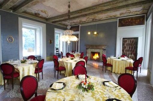 фото отеля Hotel Villa Borghi Varano Borghi