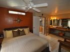 фото отеля Tiki Moon Villas Laie